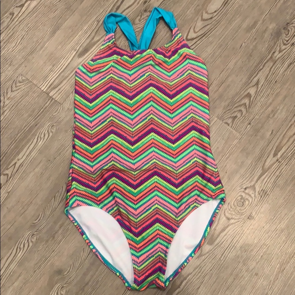 Kohl’s Little girls bathing suit NWOT